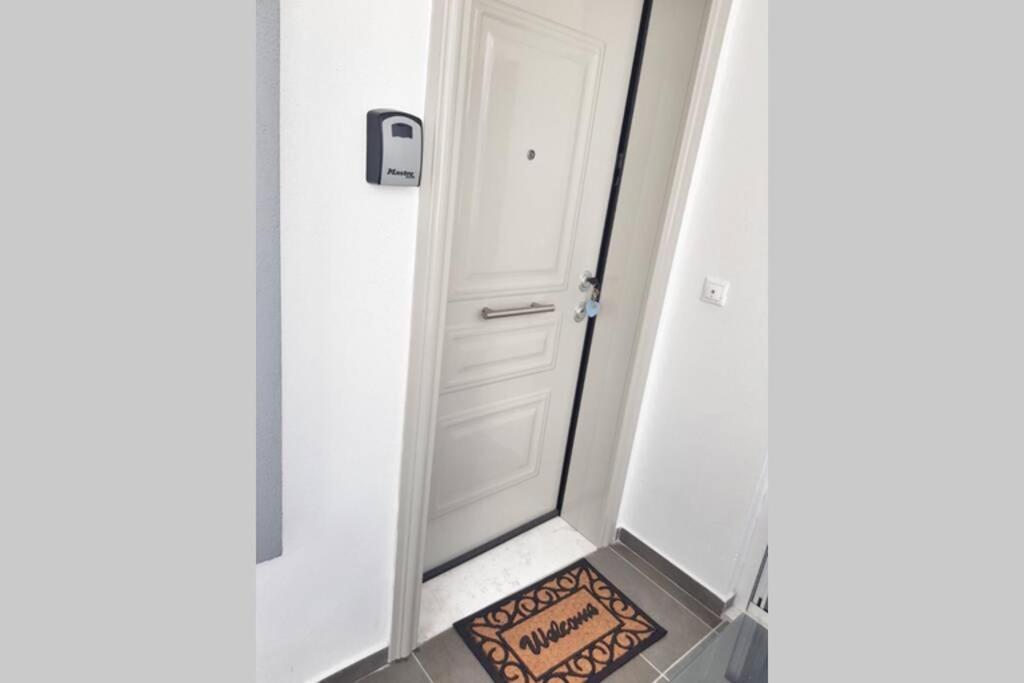 Polychrono New 2 Bedroom Apt. Just By The Sea! Exterior foto